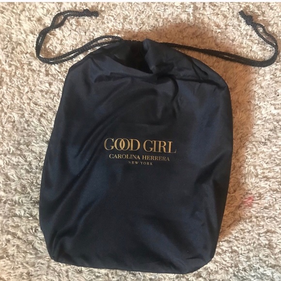 CAROLINA HERRERA GOOD GIRL VELVET BAG - Picture 2 of 7